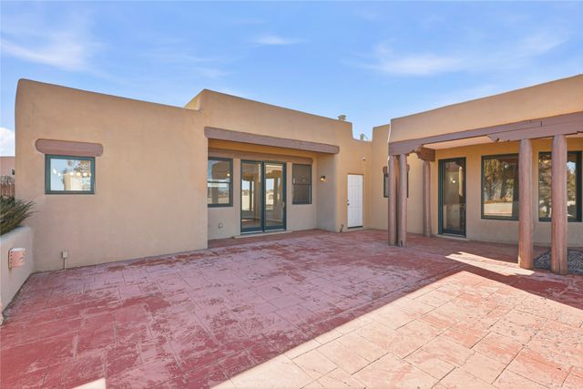 51 Rito Guicu, Santa Fe, NM 87507