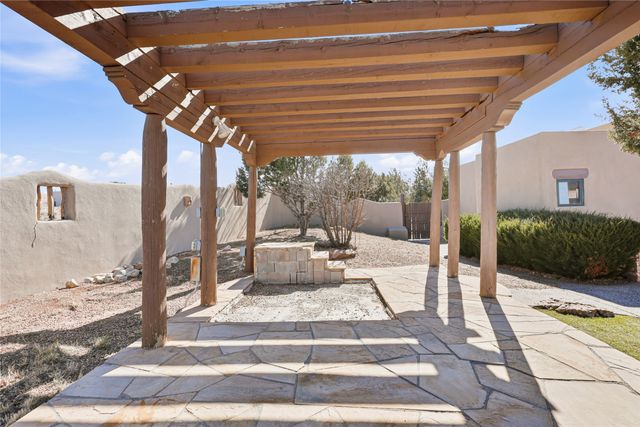 51 Rito Guicu, Santa Fe, NM 87507