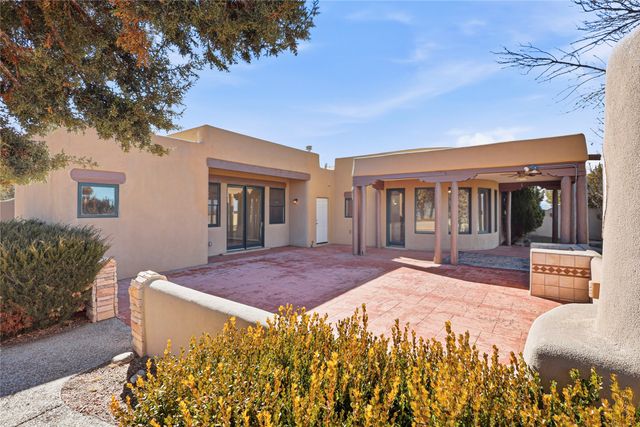 51 Rito Guicu, Santa Fe, NM 87507