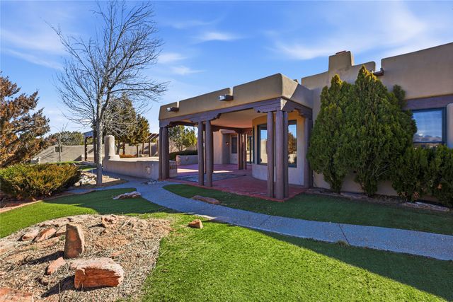 51 Rito Guicu, Santa Fe, NM 87507