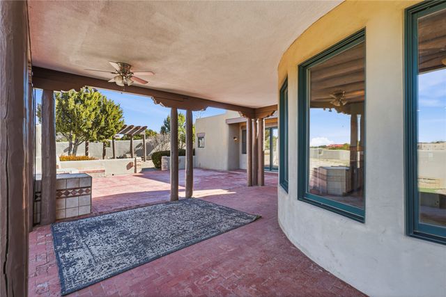 51 Rito Guicu, Santa Fe, NM 87507