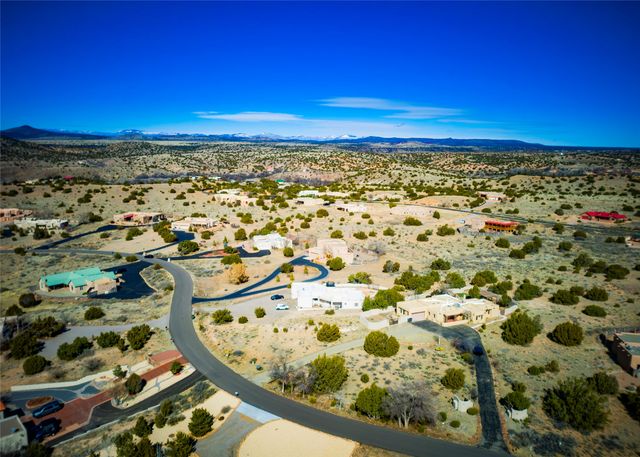 51 Rito Guicu, Santa Fe, NM 87507