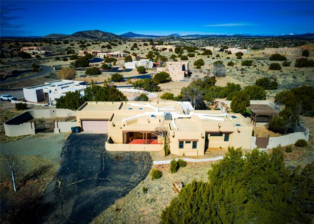 51 Rito Guicu, Santa Fe, NM 87507