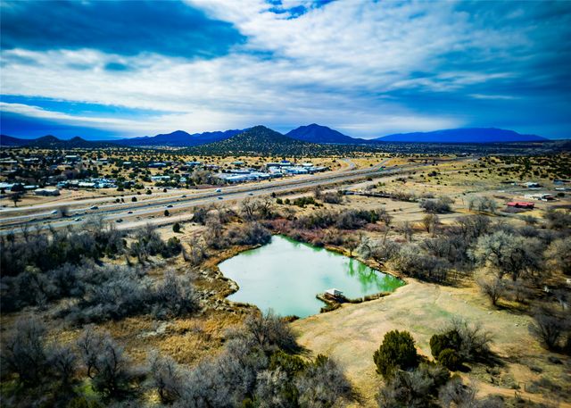 51 Rito Guicu, Santa Fe, NM 87507