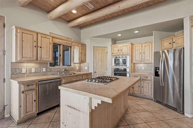 51 Rito Guicu, Santa Fe, NM 87507