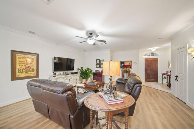 5821 Ariel Street, Houston, TX 77074