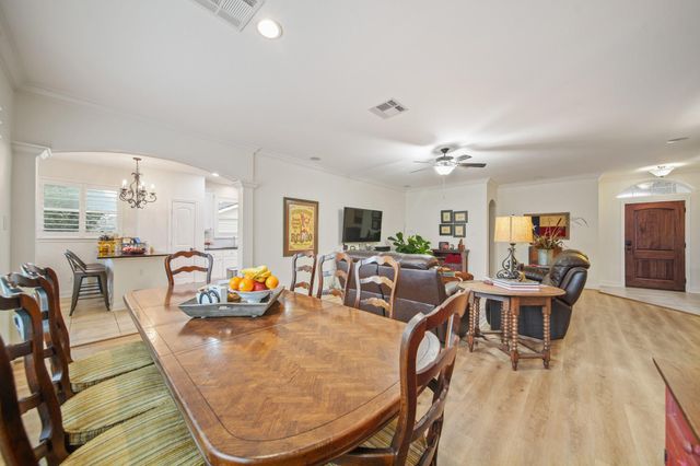 5821 Ariel Street, Houston, TX 77074