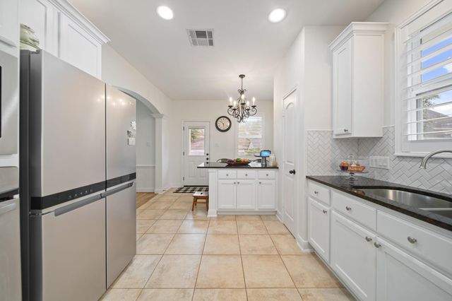 5821 Ariel Street, Houston, TX 77074