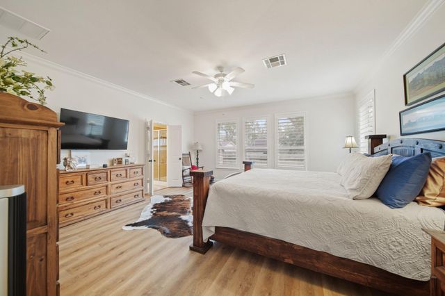 5821 Ariel Street, Houston, TX 77074