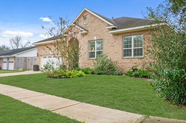 5821 Ariel Street, Houston, TX 77074