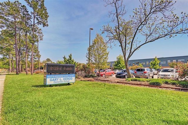 5821 Ariel Street, Houston, TX 77074