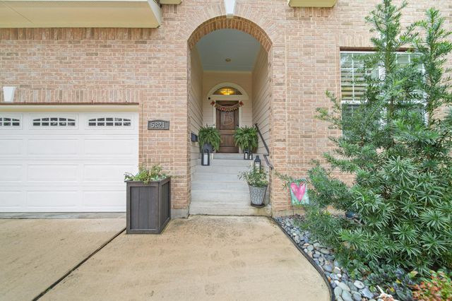 5821 Ariel Street, Houston, TX 77074
