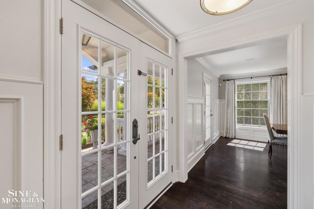 520 Pleasant Street, Birmingham, MI 48009