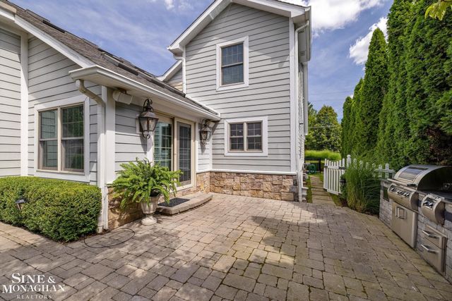 520 Pleasant Street, Birmingham, MI 48009