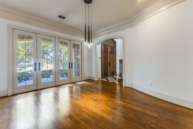 6416 Dykes Way, Dallas, TX 75230