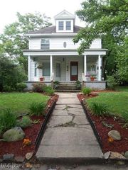 678 Crosby Street 3, Akron, OH 44302