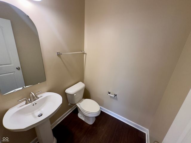 9094 Demarest Drive, Fishers, IN 46038
