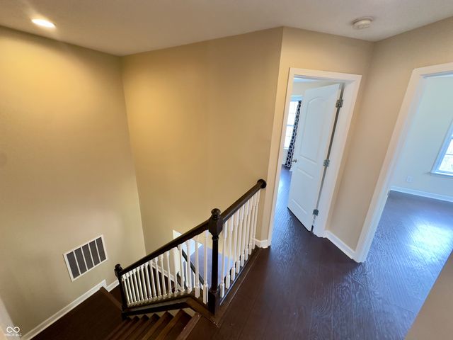9094 Demarest Drive, Fishers, IN 46038