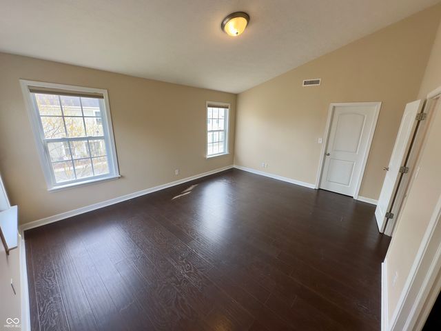 9094 Demarest Drive, Fishers, IN 46038