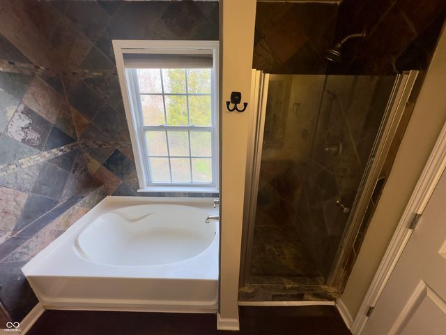 9094 Demarest Drive, Fishers, IN 46038