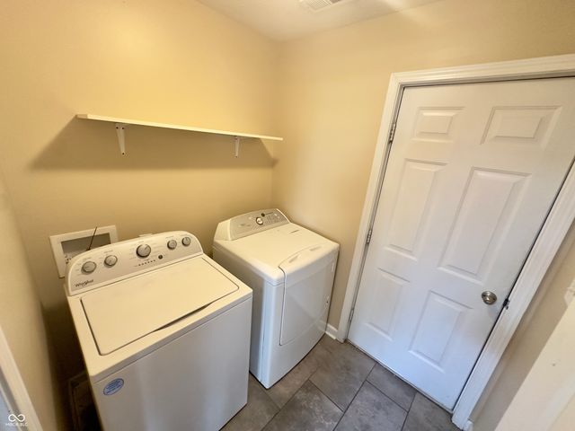 9094 Demarest Drive, Fishers, IN 46038