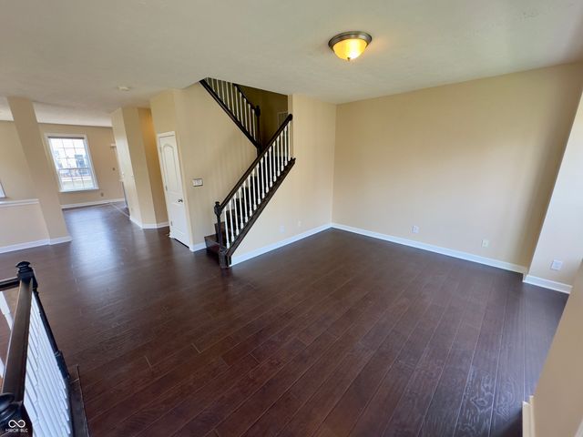 9094 Demarest Drive, Fishers, IN 46038