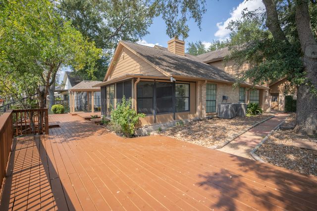 1030 Oyster Bay Drive, Sugar Land, TX 77478