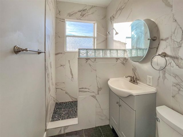 408 ARMADA ROAD S 7, Venice, FL 34285