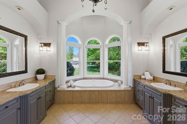 149 Vista Bluff Lane, Mooresville, NC 28117