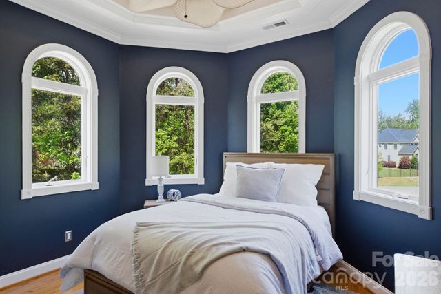 149 Vista Bluff Lane, Mooresville, NC 28117