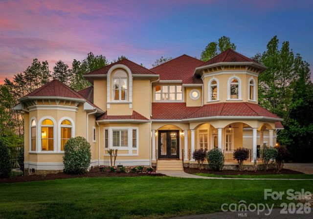 149 Vista Bluff Lane, Mooresville, NC 28117