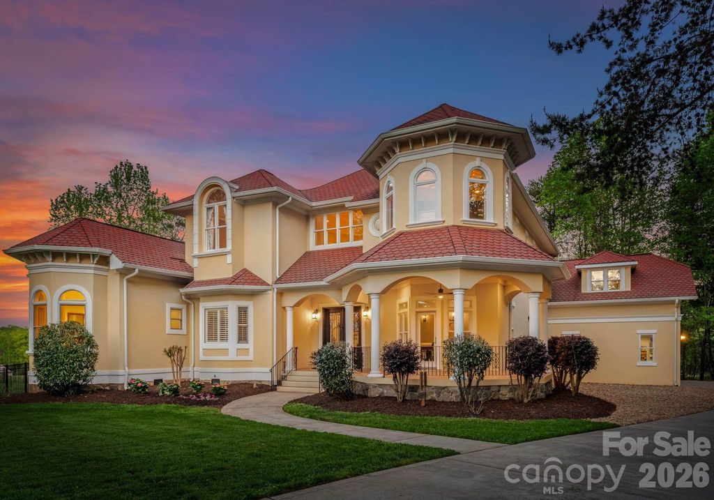 149 Vista Bluff Lane, Mooresville, NC 28117