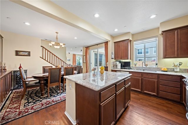 729 Park View Terrace, Glendora, CA 91741