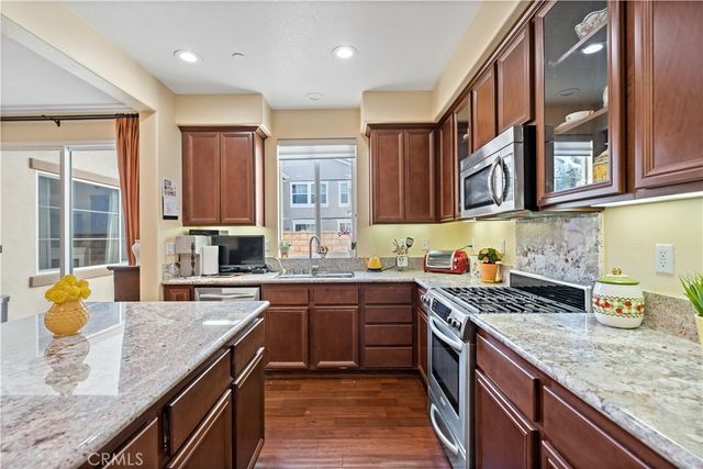 729 Park View Terrace, Glendora, CA 91741