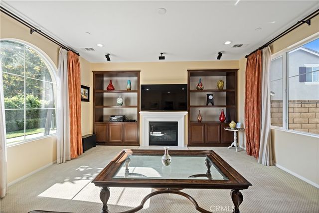 729 Park View Terrace, Glendora, CA 91741
