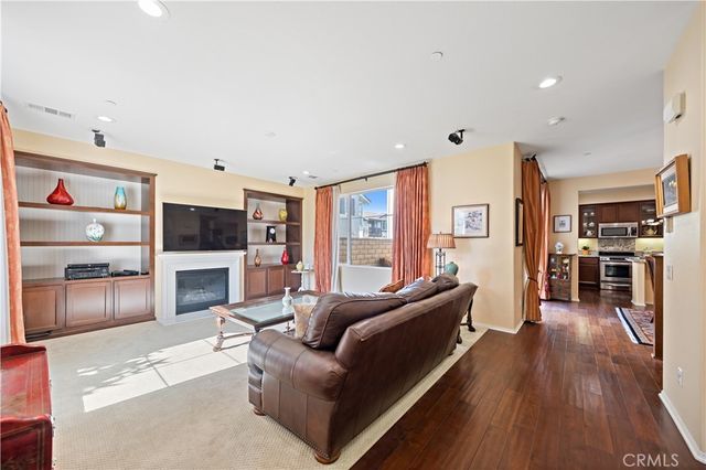 729 Park View Terrace, Glendora, CA 91741