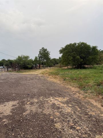 710 Spring Miller Court C, Arlington, TX 76002
