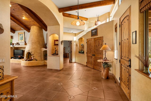 100 GRAY FOX Drive, Sedona, AZ 86351