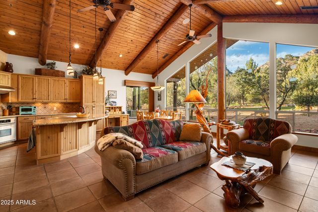 100 GRAY FOX Drive, Sedona, AZ 86351