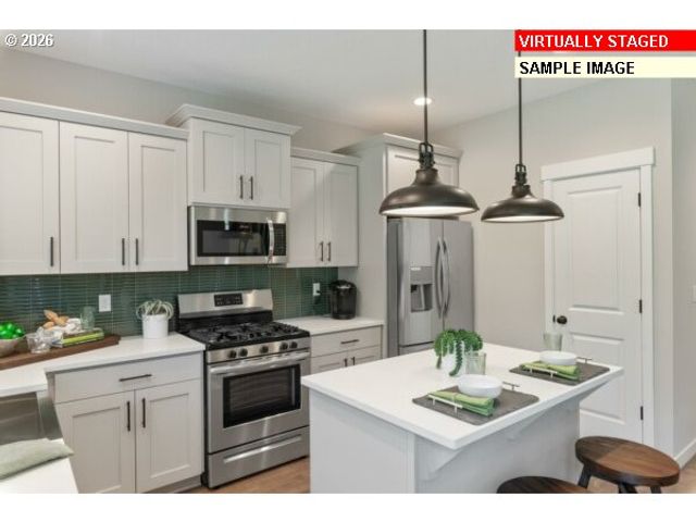10156 Se HORNADAY Ave 374, Happy Valley, OR 97086