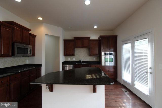 43360 OLD RYAN RD, Ashburn, VA 20148