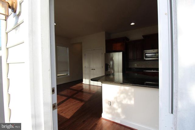 43360 OLD RYAN RD, Ashburn, VA 20148