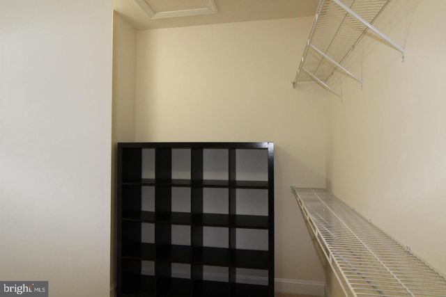 43360 OLD RYAN RD, Ashburn, VA 20148