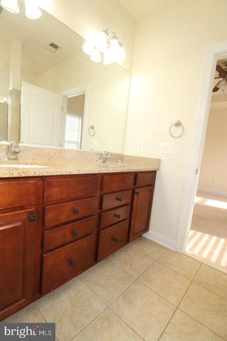 43360 OLD RYAN RD, Ashburn, VA 20148