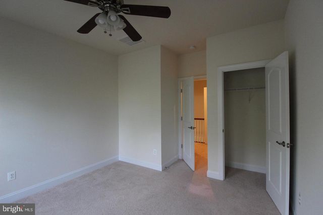 43360 OLD RYAN RD, Ashburn, VA 20148