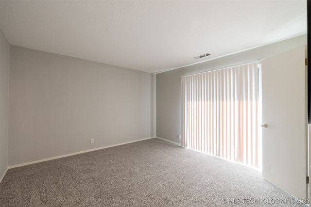 3341 E 83rd Place, Tulsa, OK 74137