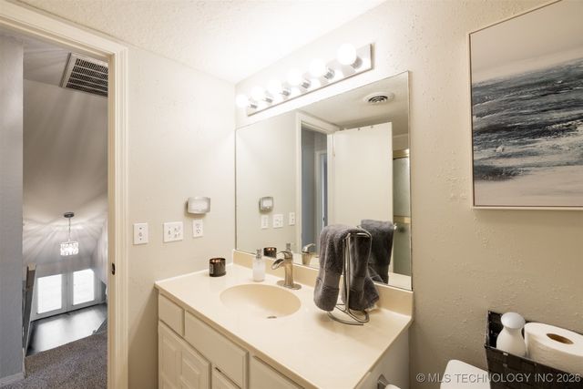 3341 E 83rd Place, Tulsa, OK 74137