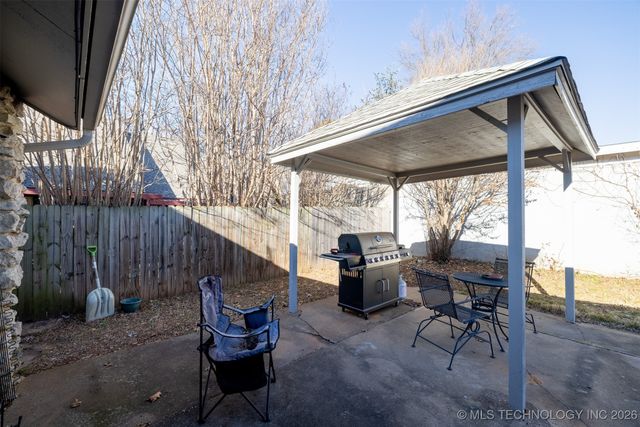 3341 E 83rd Place, Tulsa, OK 74137