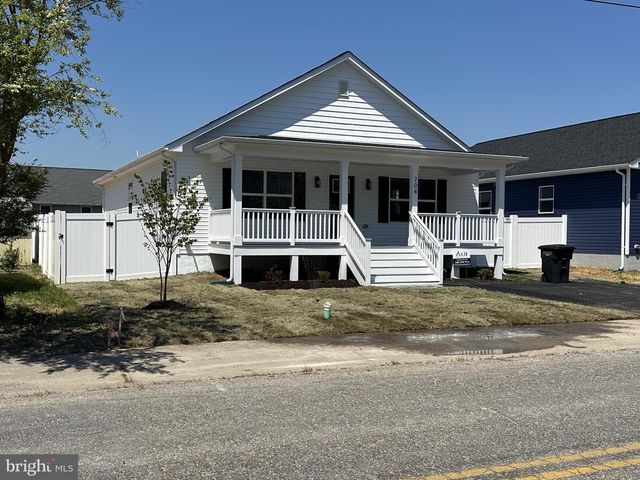 704 JACKSON STREET, Colonial Beach, VA 22443