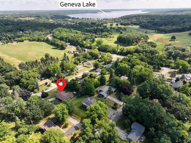 410 Oak Hill ROAD, Walworth, WI 53184